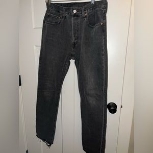 Women’s Levi’s  501s